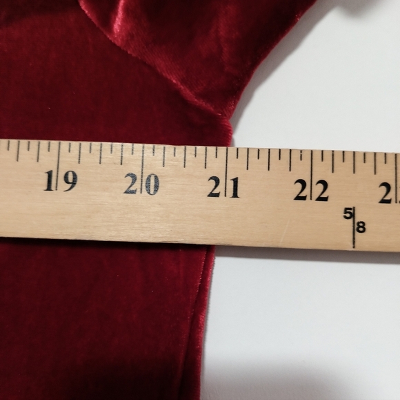New Red Faux Velvet Dress / Size 1X - Picture 6 of 10